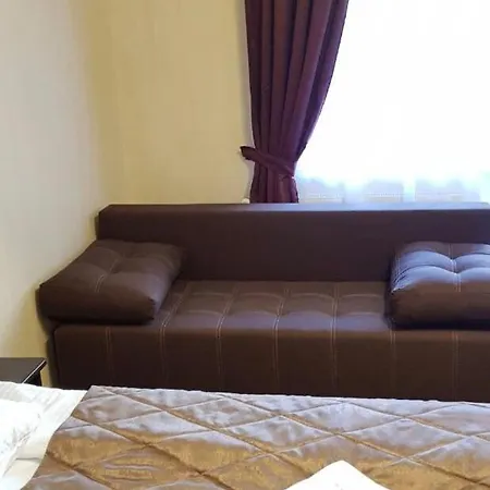 Grofa Vas * Μπούκοβελ